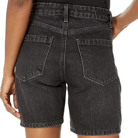 NWT [BLANKNYC] Womens Womens Women's High Rise Overlap Fly Denim Short S… - Picture 2 of 8